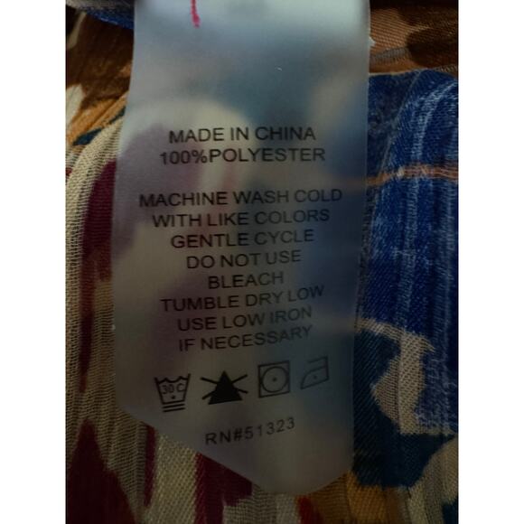 Vince Camuto Multicolor Ruffle Sleeve Blouse – Size 2X - Picture 5 of 6